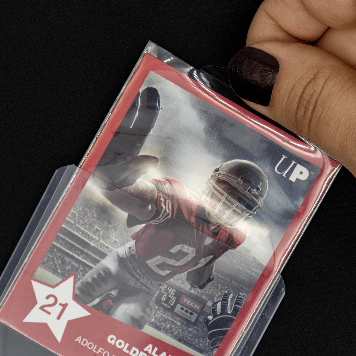 Ultra PRO – Easy Grip Sleeves (100 Pieces)