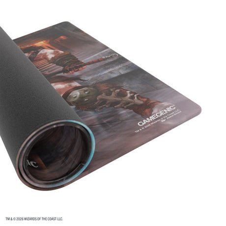 Gamegenic Shiny Playmat Reality Fracture Garruk – tappetino parzialmente arrotolato, lato Gamegenic