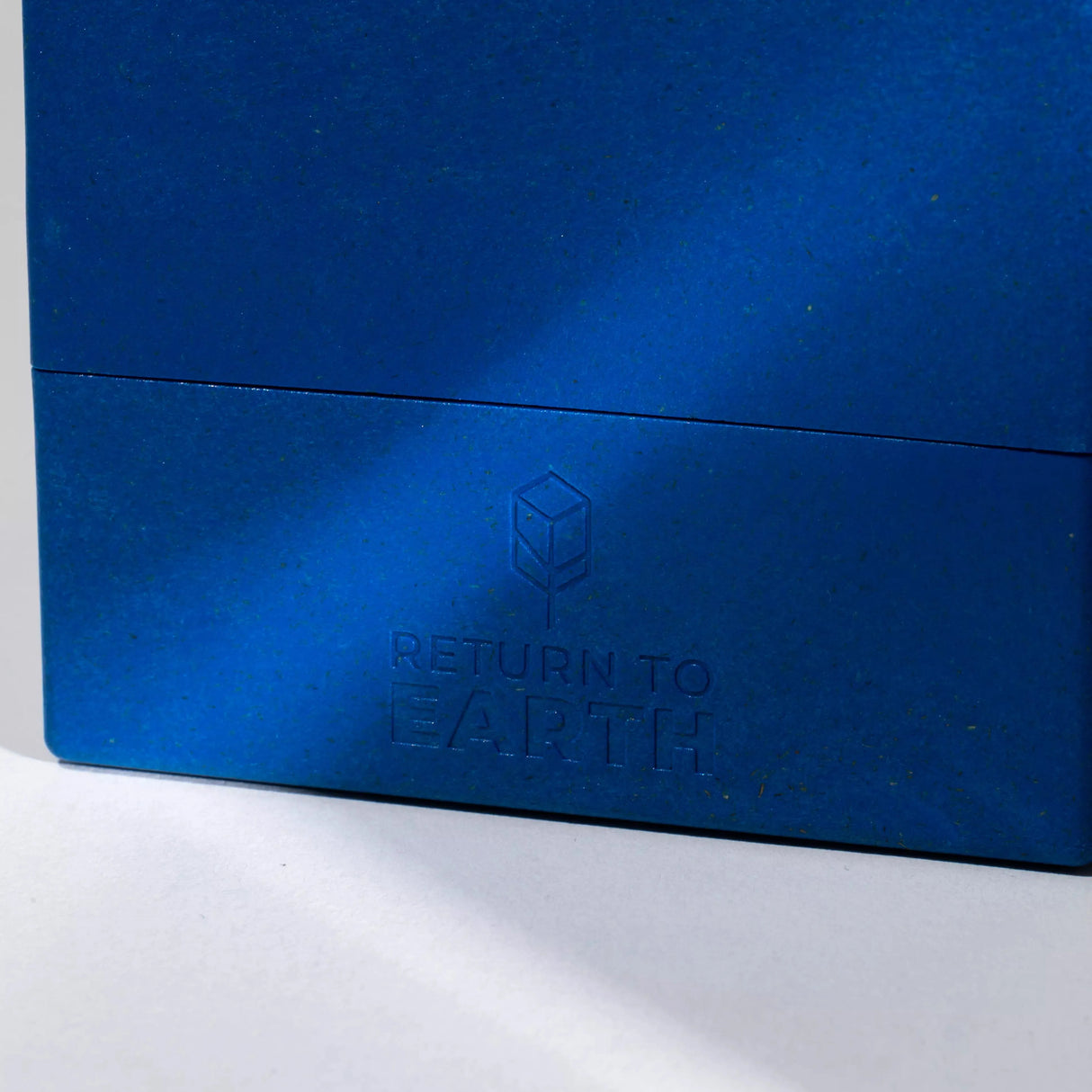 Ultimate Guard - RTE Boulder 100+ Deck Box - Blue