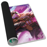 Ultimate Guard Play-Mat Reality Fracture Way of the Wildspeaker / Way of the Deathbringer – tappetino parzialmente arrotolato e base